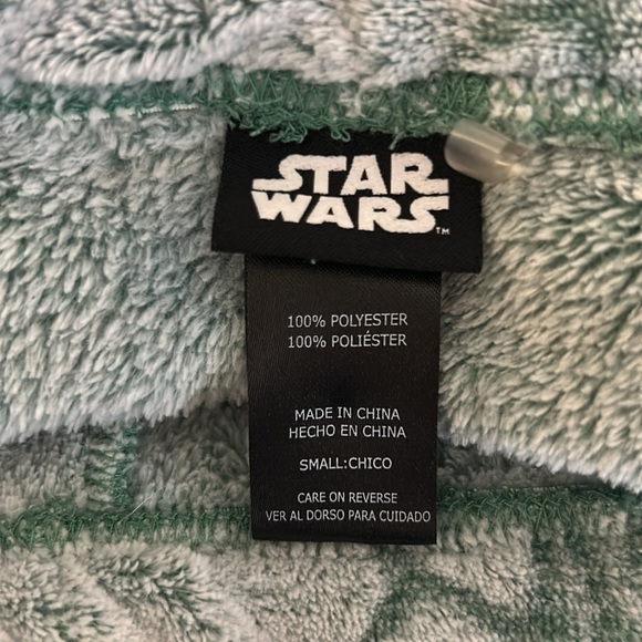 Disney Star Wars Grogu 2 Piece Loungewear Sweatshirt with Sweatpants Size Small - Picture 6 of 6